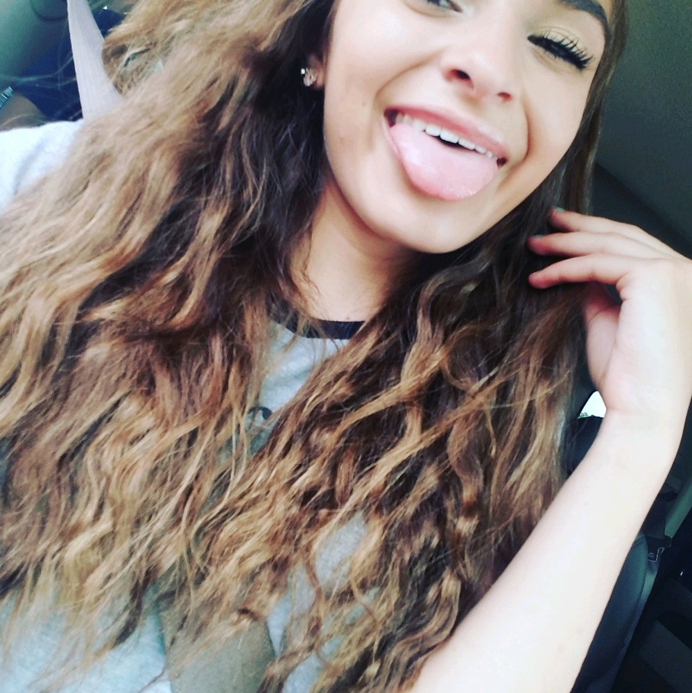 Meet your Posher, Ashlyn